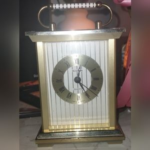 Bulova Quartz Carriage Desk Clock